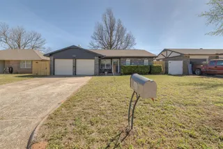 Sold home at 410 S Meadow Lane