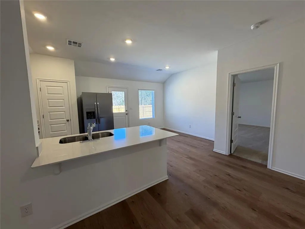 Photo 8 — 10005 SW 38th Street, Mustang, OK 73064