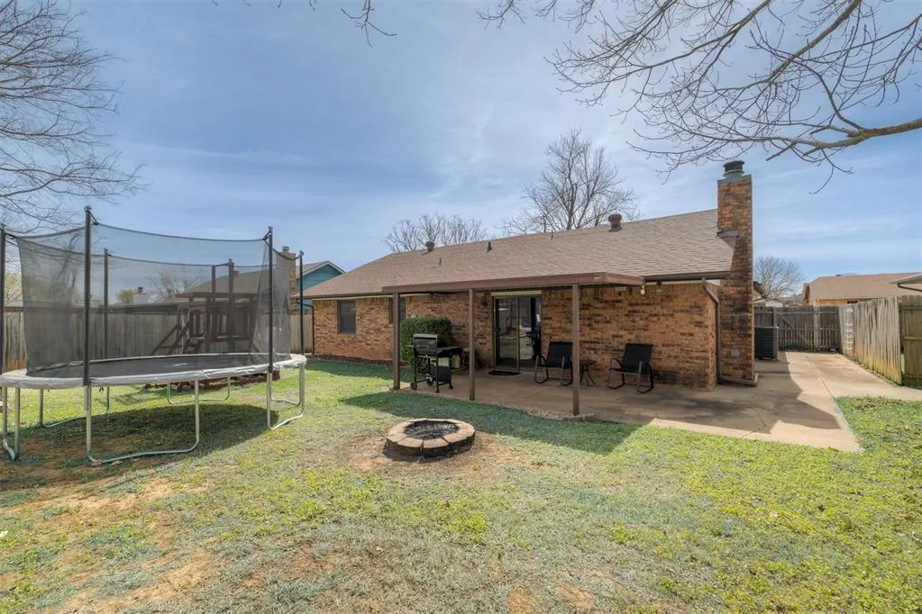 Photo 26 — 1709 SE 13th Street, Moore, OK 73160