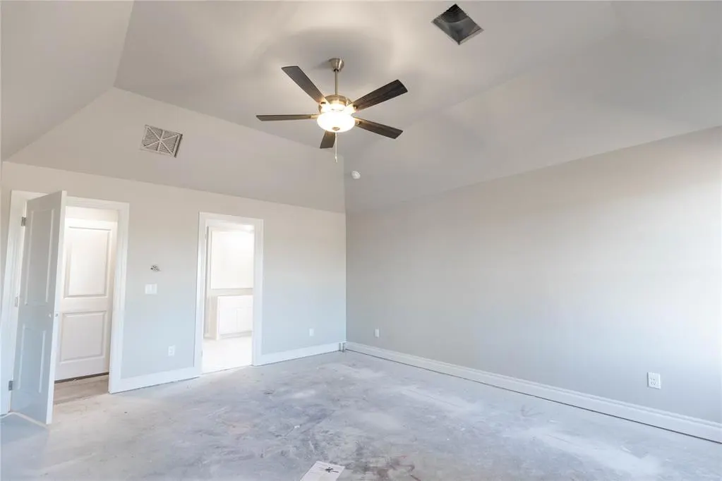 Photo 13 — 12517 Velvet Ash Avenue, Oklahoma City, OK 73173