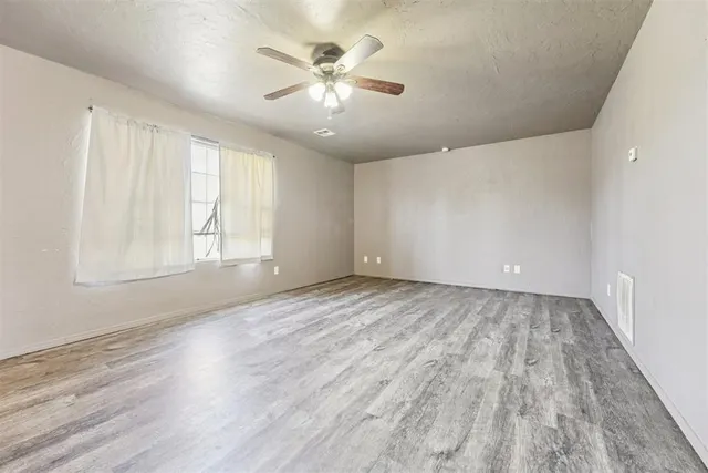 Photo 2 — 2400 County Road 1216, Blanchard, OK 73010