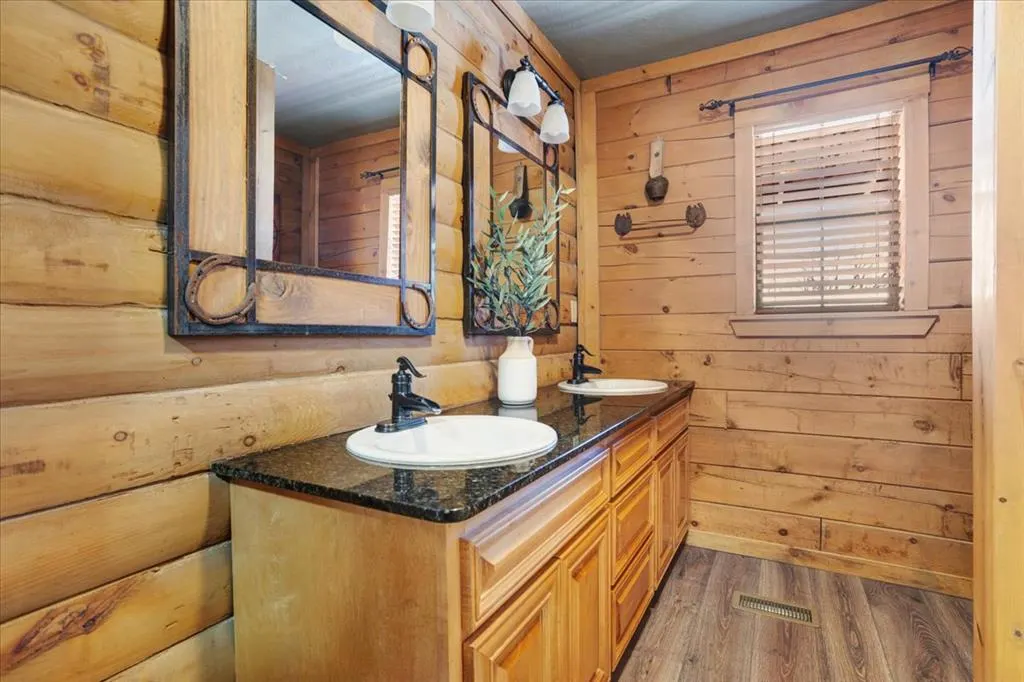 Photo 13 — 30 Rose Drive, Mead, OK 73449