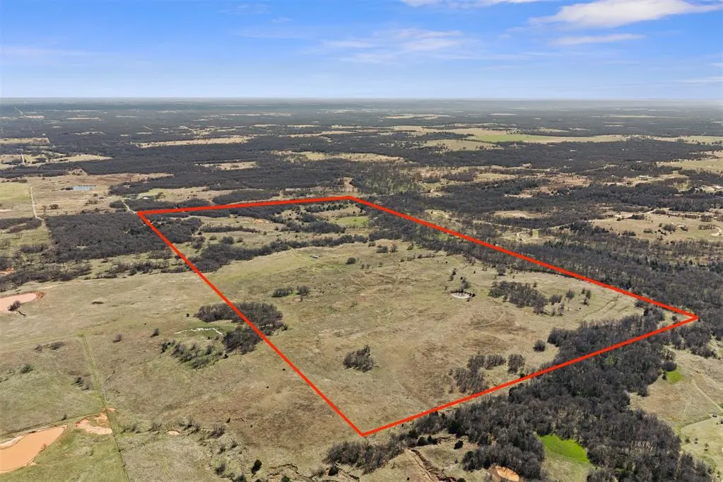 Photo 7 — 0000 S Midway Road, Wilson, OK 73463