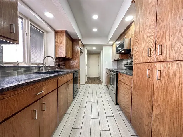 Photo 5 — 3824 N Tacoma Street, Oklahoma City, OK 73112