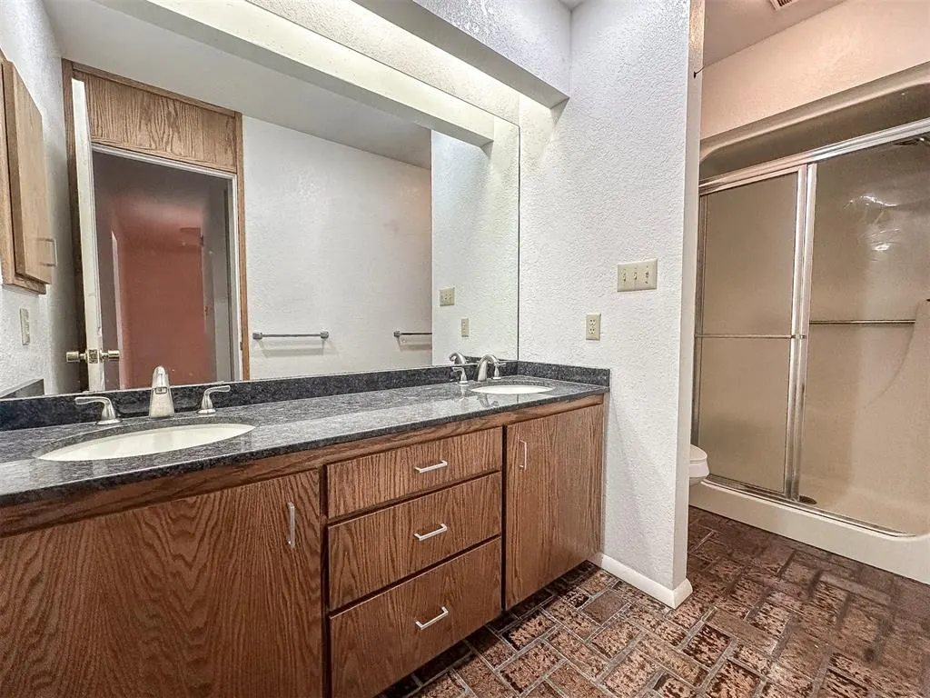 Photo 12 — 3824 N Tacoma Street, Oklahoma City, OK 73112