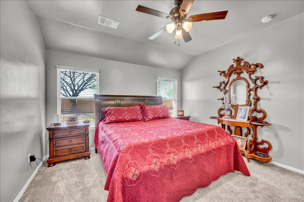 Photo 14 — 502 E Hudson Street, Lexington, OK 73051