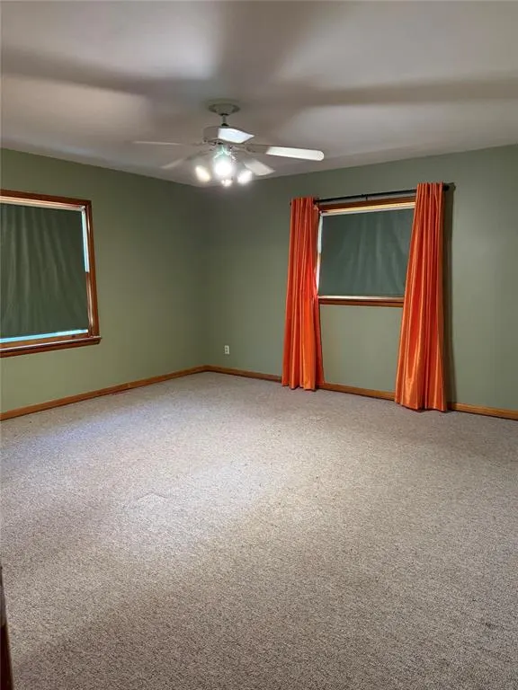 Photo 5 — 209 S 2nd Avenue, Stroud, OK 74079