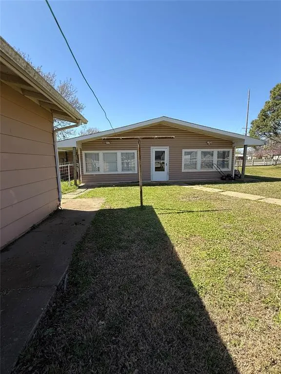Photo 30 — 209 S 2nd Avenue, Stroud, OK 74079
