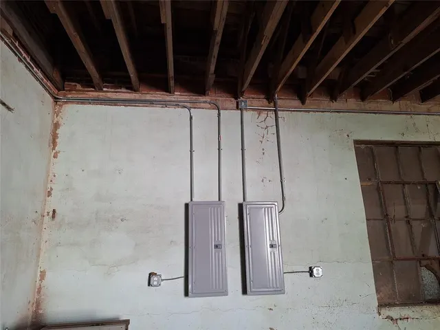 Photo 2 — 211 N Bdwy, Konawa, OK 74849