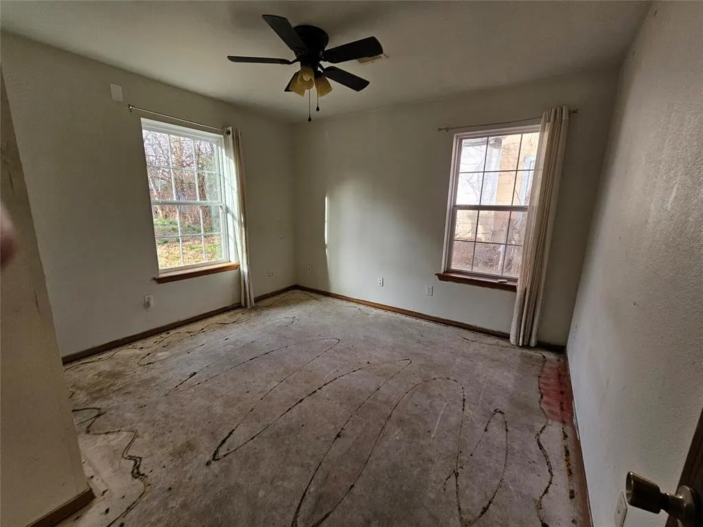 Photo 4 — 416 E Washington Street, Tecumseh, OK 74873