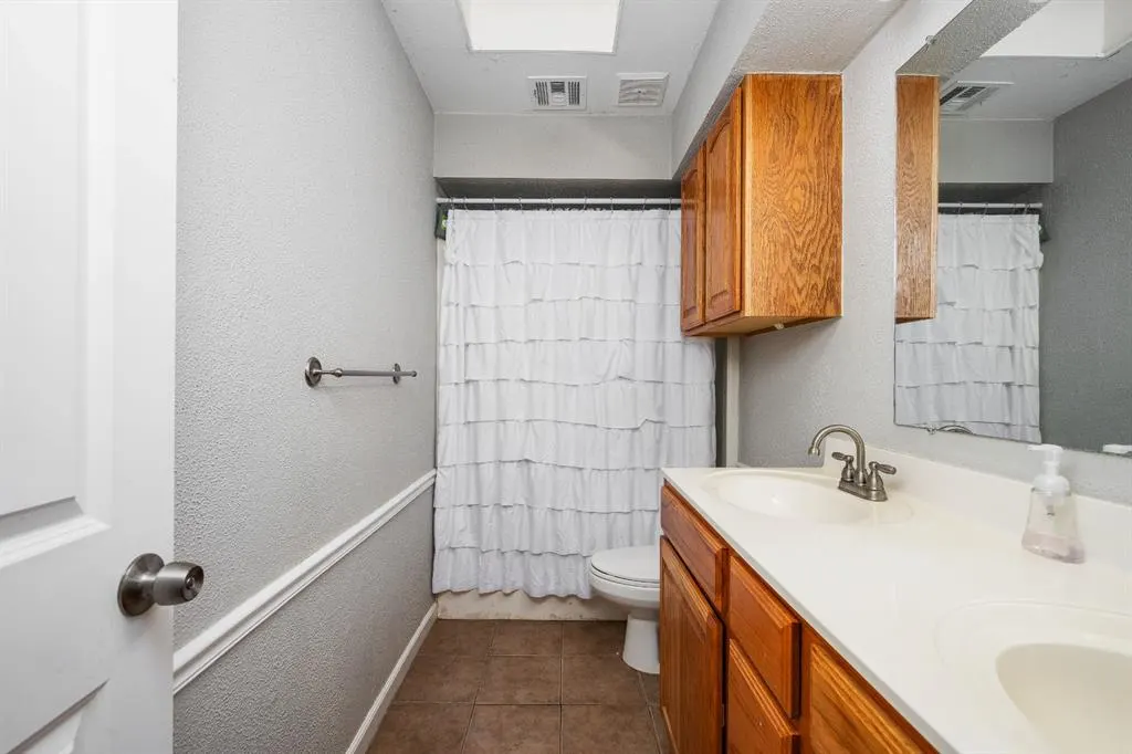 Photo 12 — 1729 N Gleason Avenue, Bethany, OK 73008