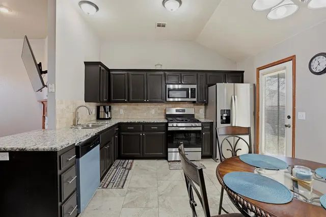 Photo 7 — 6008 SE 84th Place, Oklahoma City, OK 73135