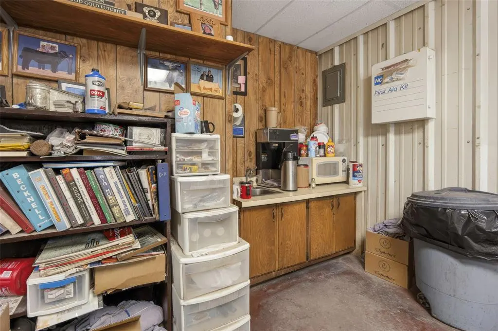Photo 12 — 1505 N Main Street, Newcastle, OK 73065