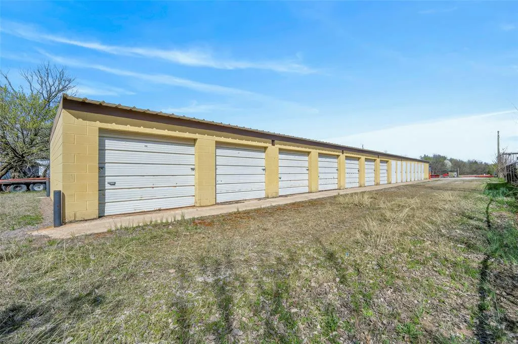 Photo 32 — 1505 N Main Street, Newcastle, OK 73065