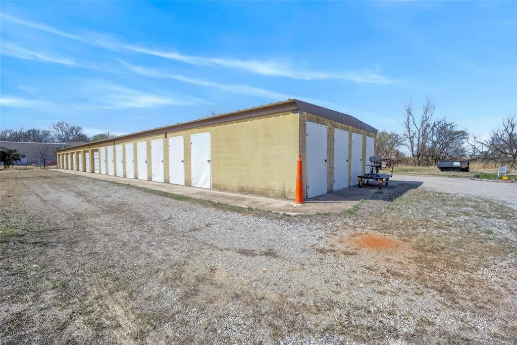 Photo 34 — 1505 N Main Street, Newcastle, OK 73065