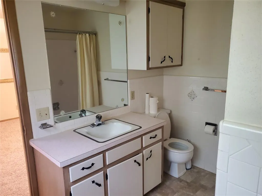 Photo 10 — 313 Bryan Avenue, Burns Flat, OK 73647