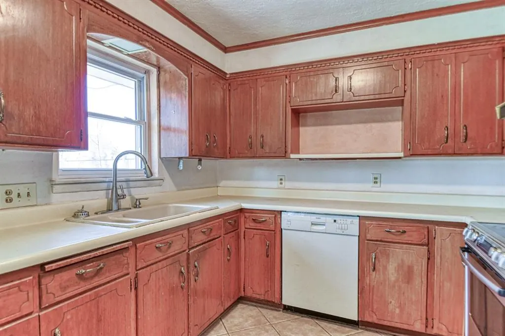Photo 13 — 1810 Windsor Way, Norman, OK 73069