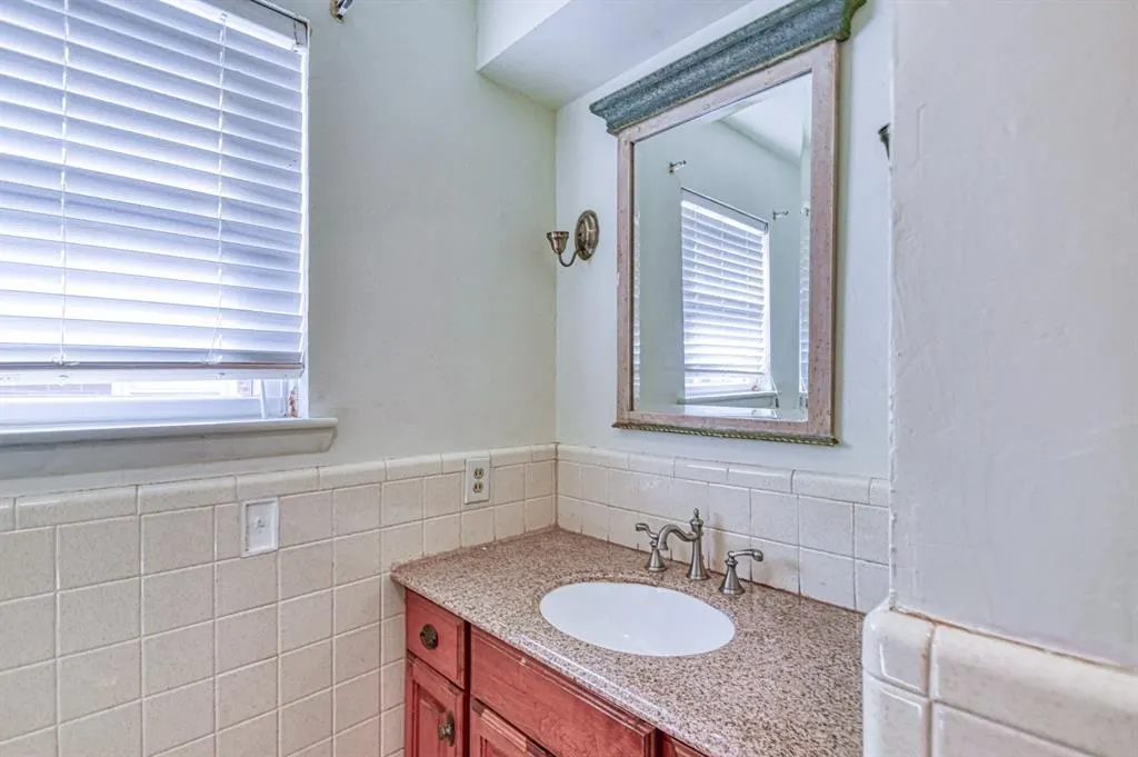 Photo 24 — 1810 Windsor Way, Norman, OK 73069