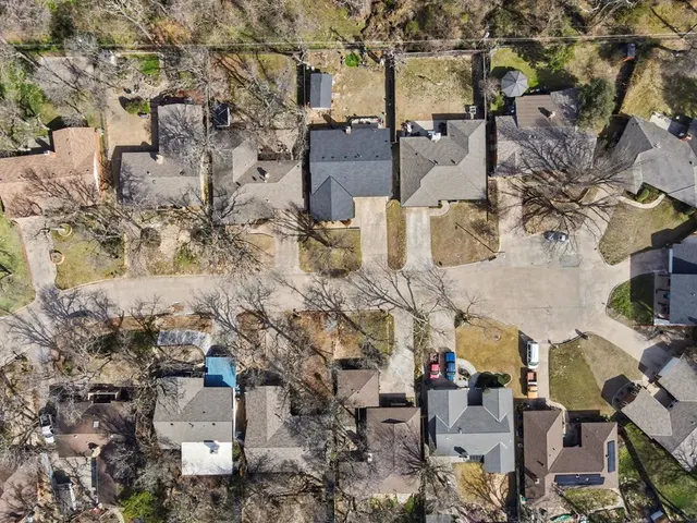 Photo 5 — 8117 NW 20th Terrace, Oklahoma City, OK 73127