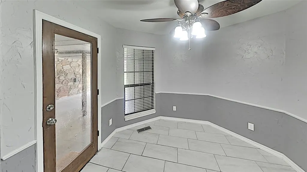 Photo 11 — 10100 S Rachel Court, Moore, OK 73159
