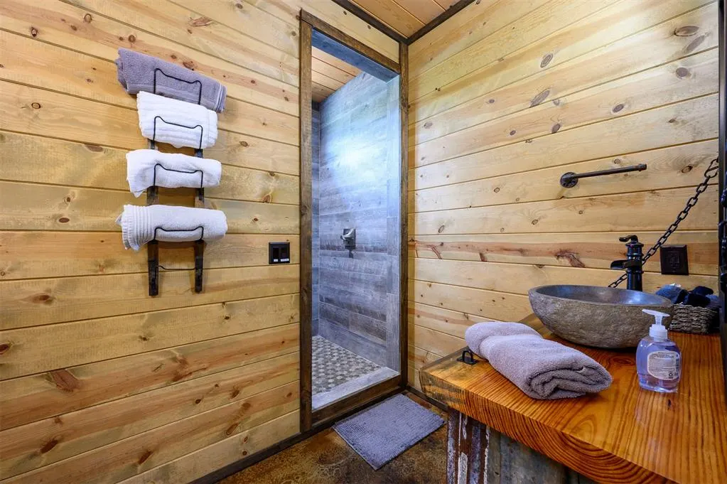 Photo 20 — 592 W Eagle Mountain Trail, Broken Bow, OK 74728