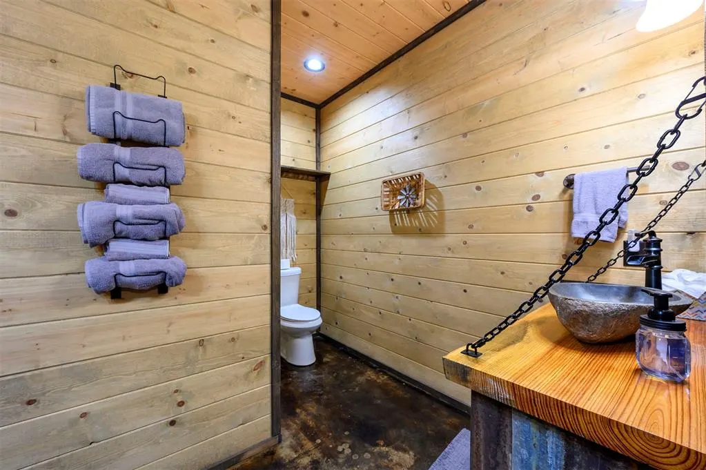 Photo 25 — 592 W Eagle Mountain Trail, Broken Bow, OK 74728