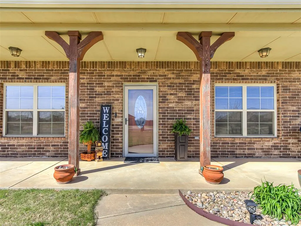 Photo 9 — 25096 Emerald Way, Cashion, OK 73016