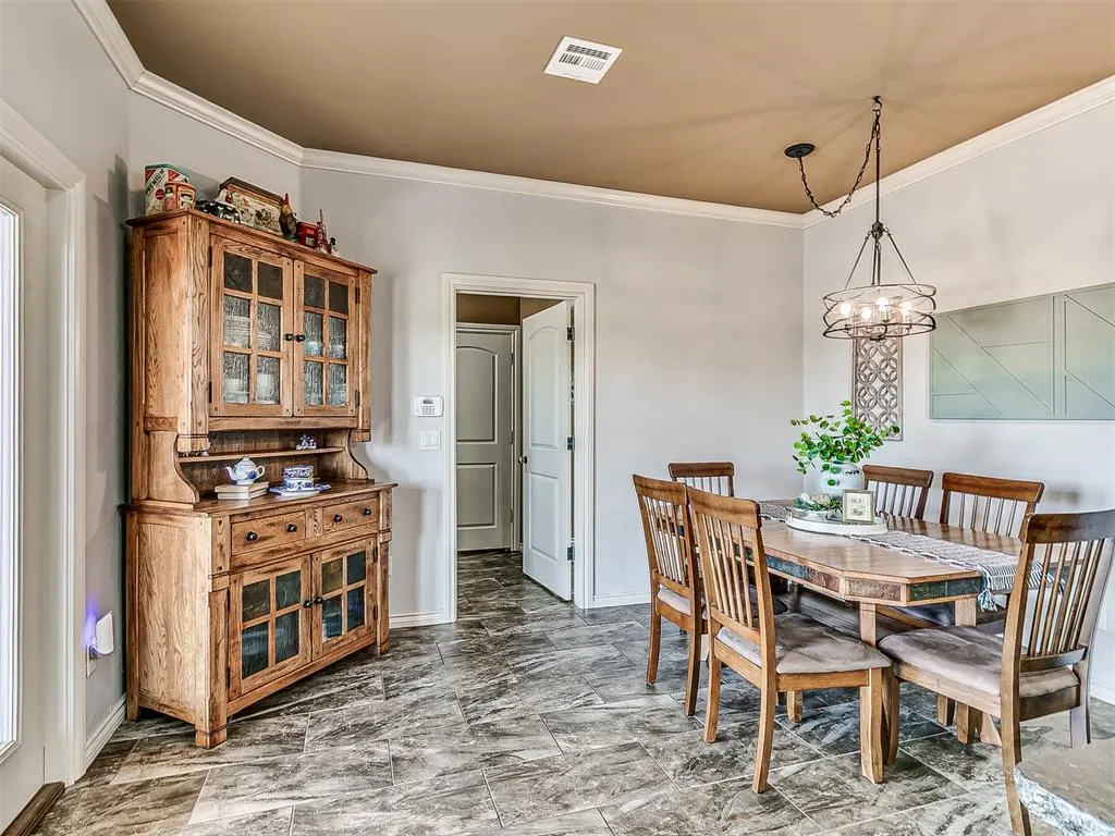 Photo 20 — 25096 Emerald Way, Cashion, OK 73016