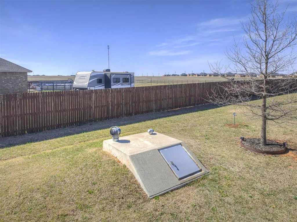 Photo 39 — 25096 Emerald Way, Cashion, OK 73016