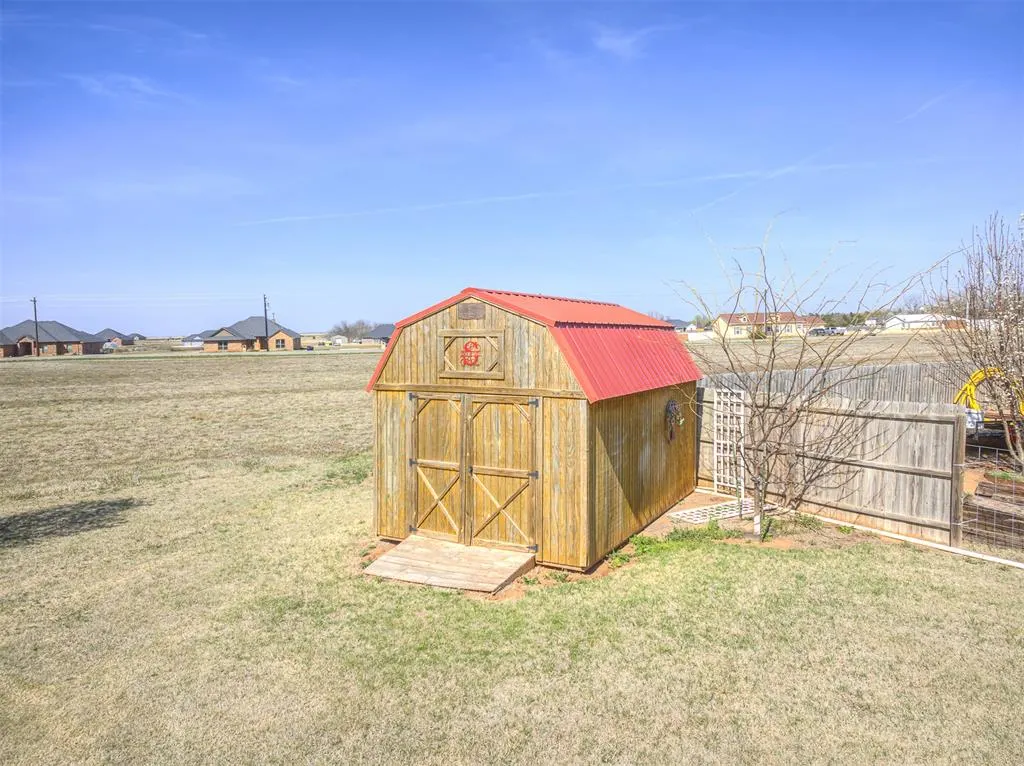 Photo 42 — 25096 Emerald Way, Cashion, OK 73016