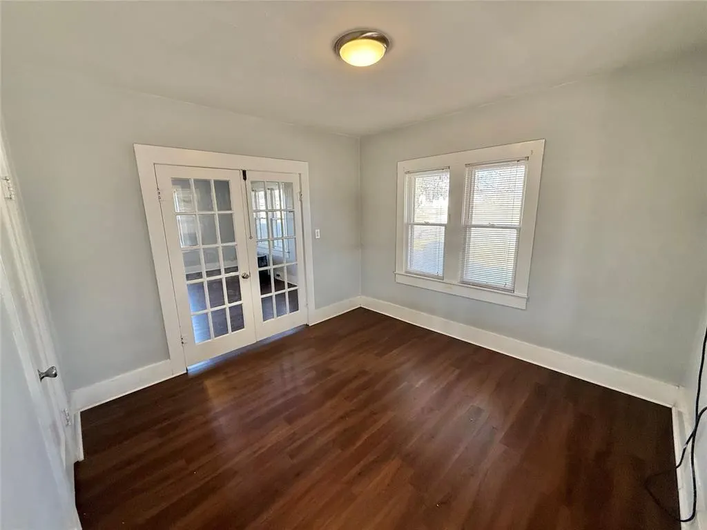 Photo 11 — 114 S 5th Street, Sentinel, OK 73664