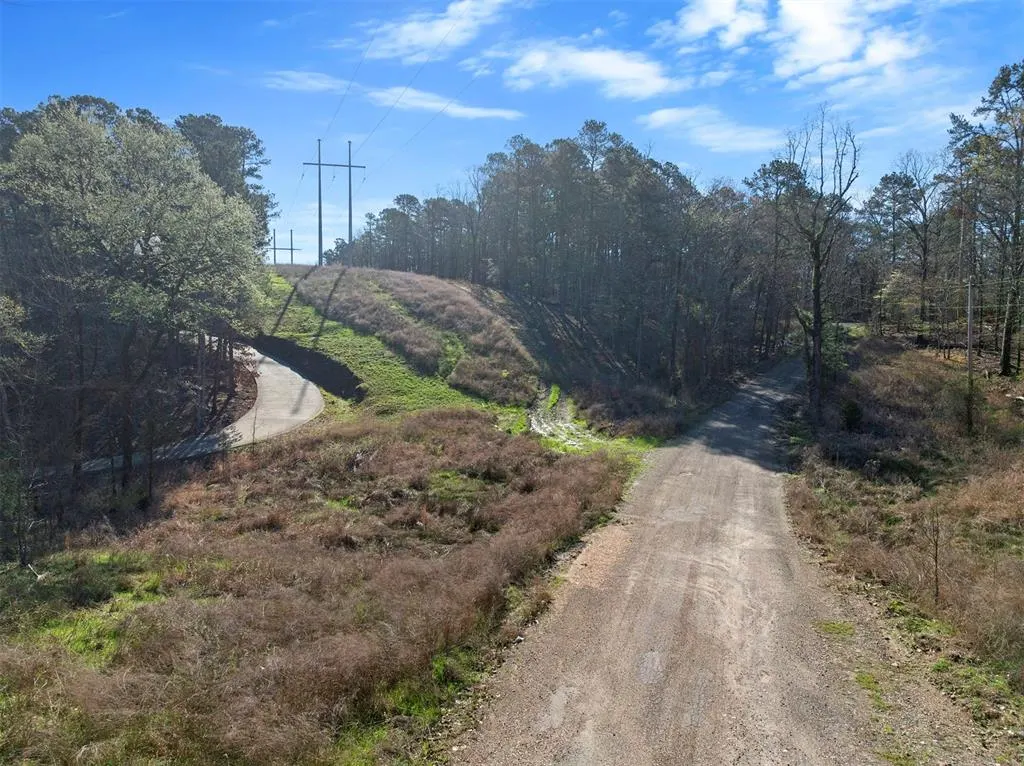 Photo 3 — 1 Johnboat Lane, Broken Bow, OK 74728