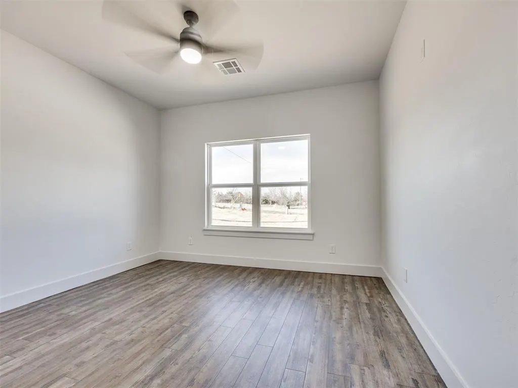 Photo 8 — 2391 County Road 1216 Street, Blanchard, OK 73010
