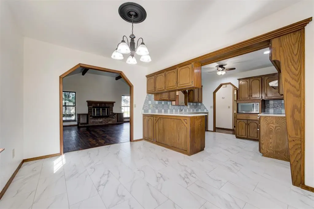 Photo 9 — 1908 Raquel Road, Edmond, OK 73003