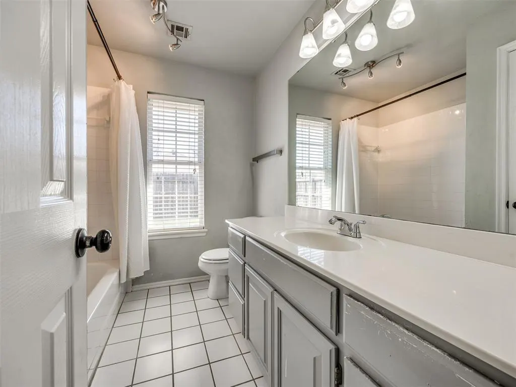 Photo 15 — 1720 Foxfire Road, Edmond, OK 73003