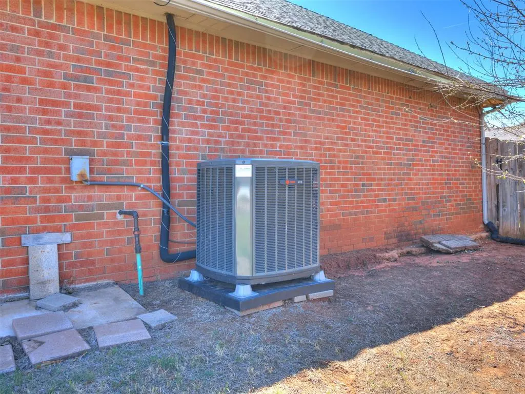 Photo 35 — 1720 Foxfire Road, Edmond, OK 73003