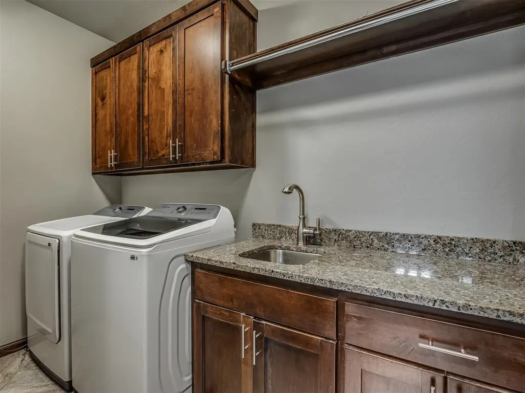 Photo 32 — 5200 Keystone Circle, Edmond, OK 73025
