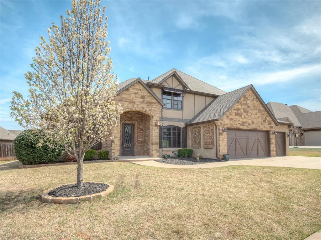 Photo 45 — 5200 Keystone Circle, Edmond, OK 73025