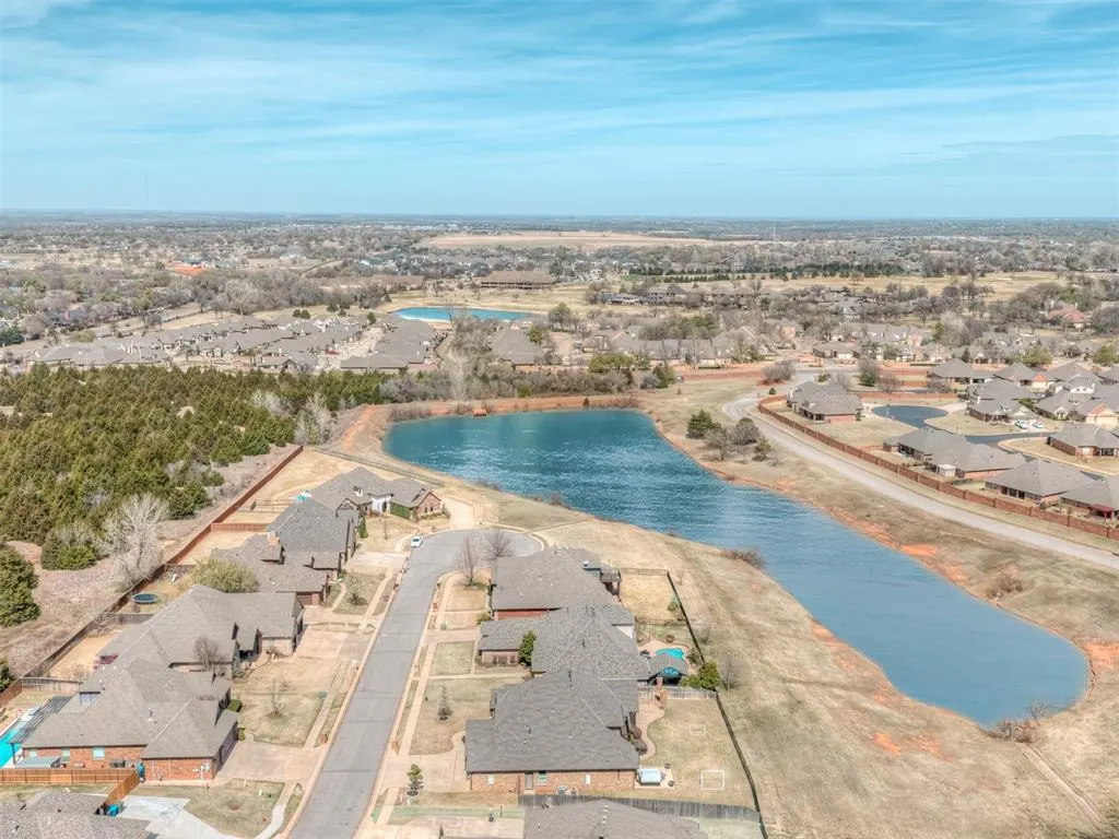 Photo 49 — 5200 Keystone Circle, Edmond, OK 73025