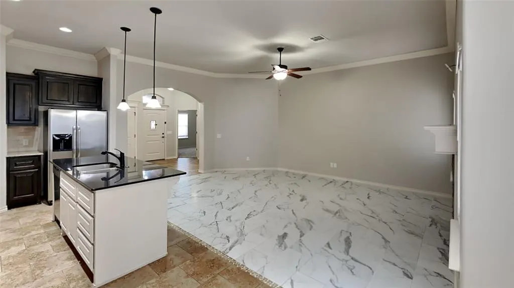 Photo 5 — 6520 Bent Wood Drive, Oklahoma City, OK 73169