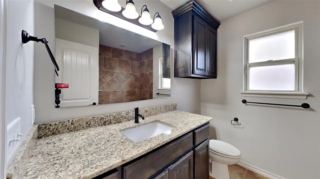 Photo 15 — 6520 Bent Wood Drive, Oklahoma City, OK 73169