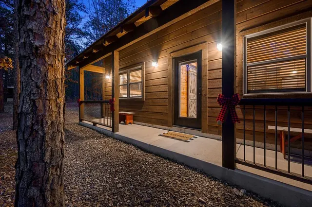 Photo 3 — 138 Guppy Lane, Broken Bow, OK 74728