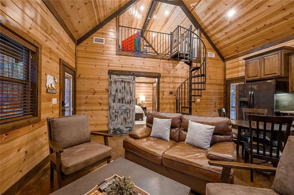 Photo 6 — 138 Guppy Lane, Broken Bow, OK 74728