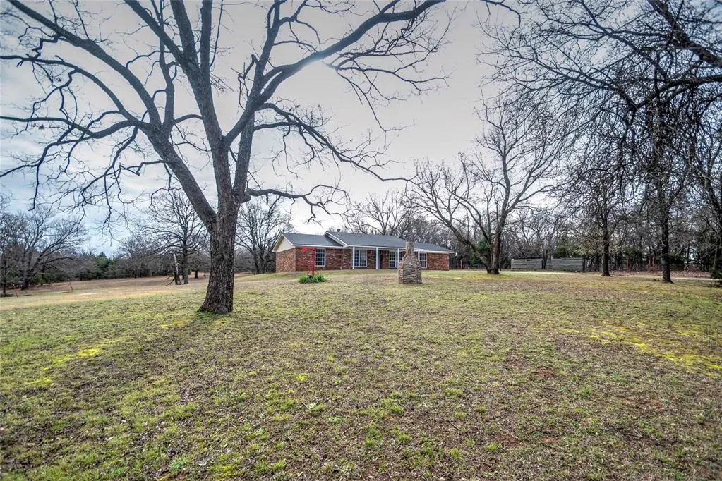 Photo 2 — 950730 S 3360 Road, Wellston, OK 74881