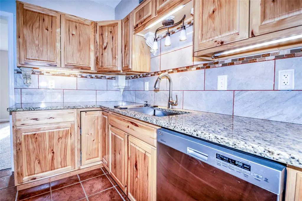 Photo 15 — 950730 S 3360 Road, Wellston, OK 74881