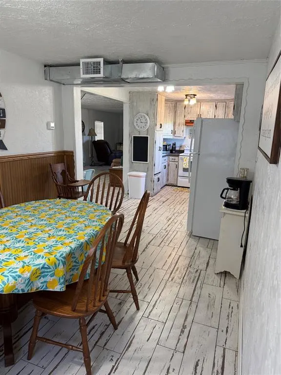 Photo 9 — 134 Wood Street, Fort Cobb, OK 73038
