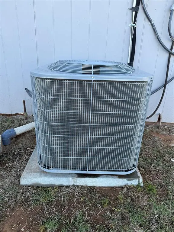 Photo 32 — 134 Wood Street, Fort Cobb, OK 73038