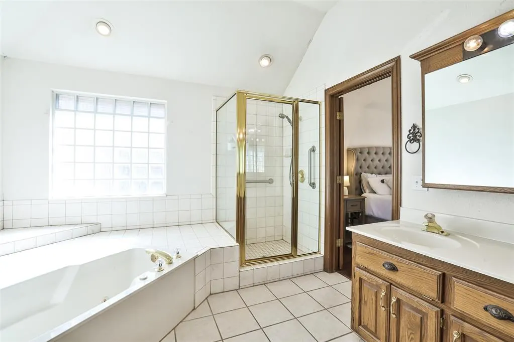 Photo 13 — 2520 SW 125th Street, Oklahoma City, OK 73170