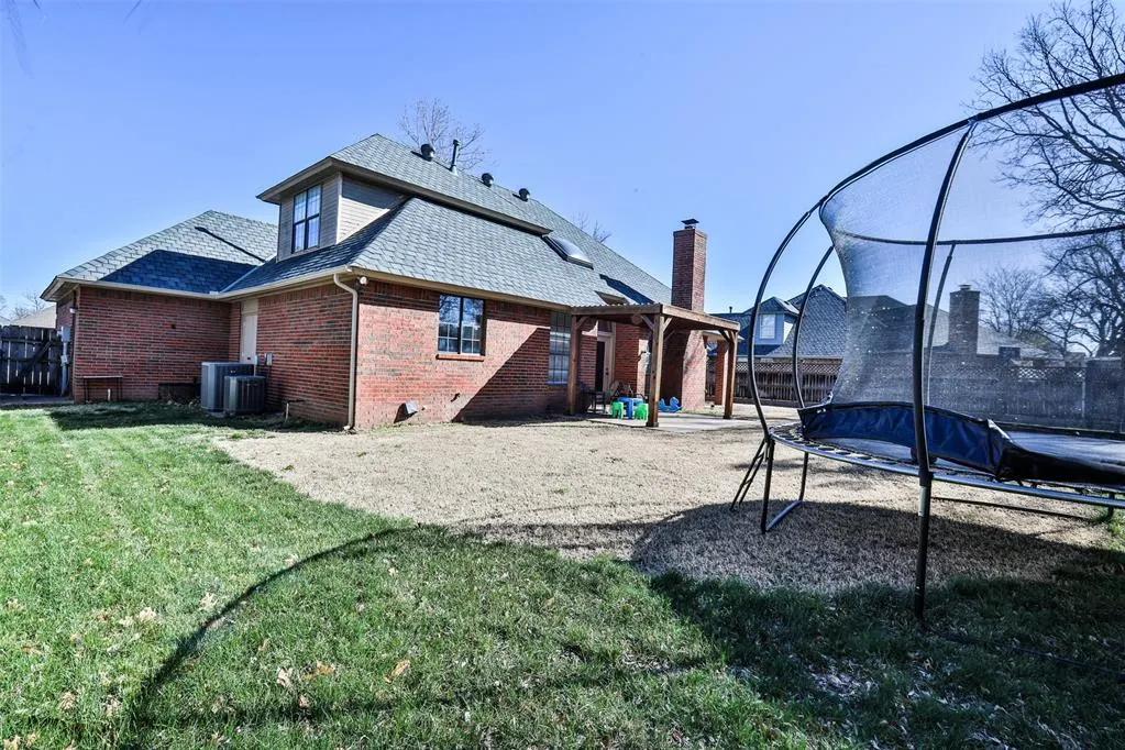 Photo 46 — 2520 SW 125th Street, Oklahoma City, OK 73170