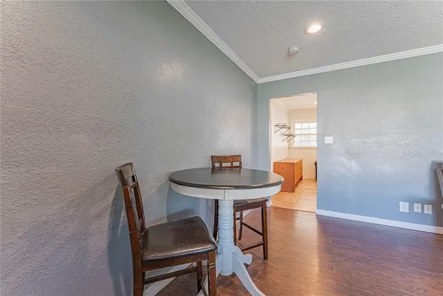 Photo 7 — 409 S 15th Street, Clinton, OK 73601